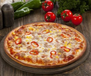 Ton Balıklı Pizza